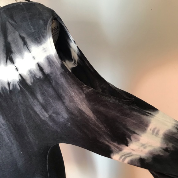 Tunic - Picture 3 of 7